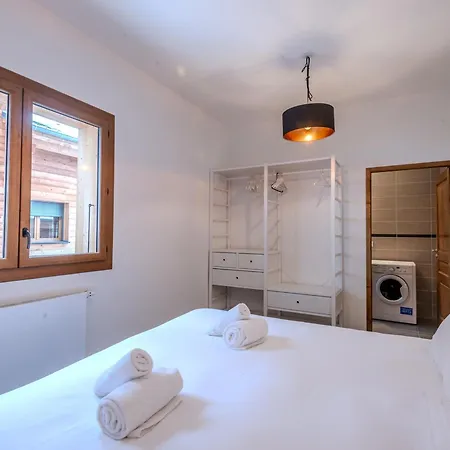 Moderne 3 Pièces à Avec Wifi - Fr-1-754-26 *